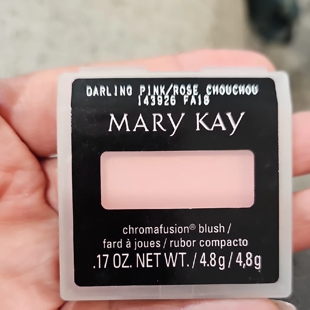 Mary Kay Darling Pink Blush